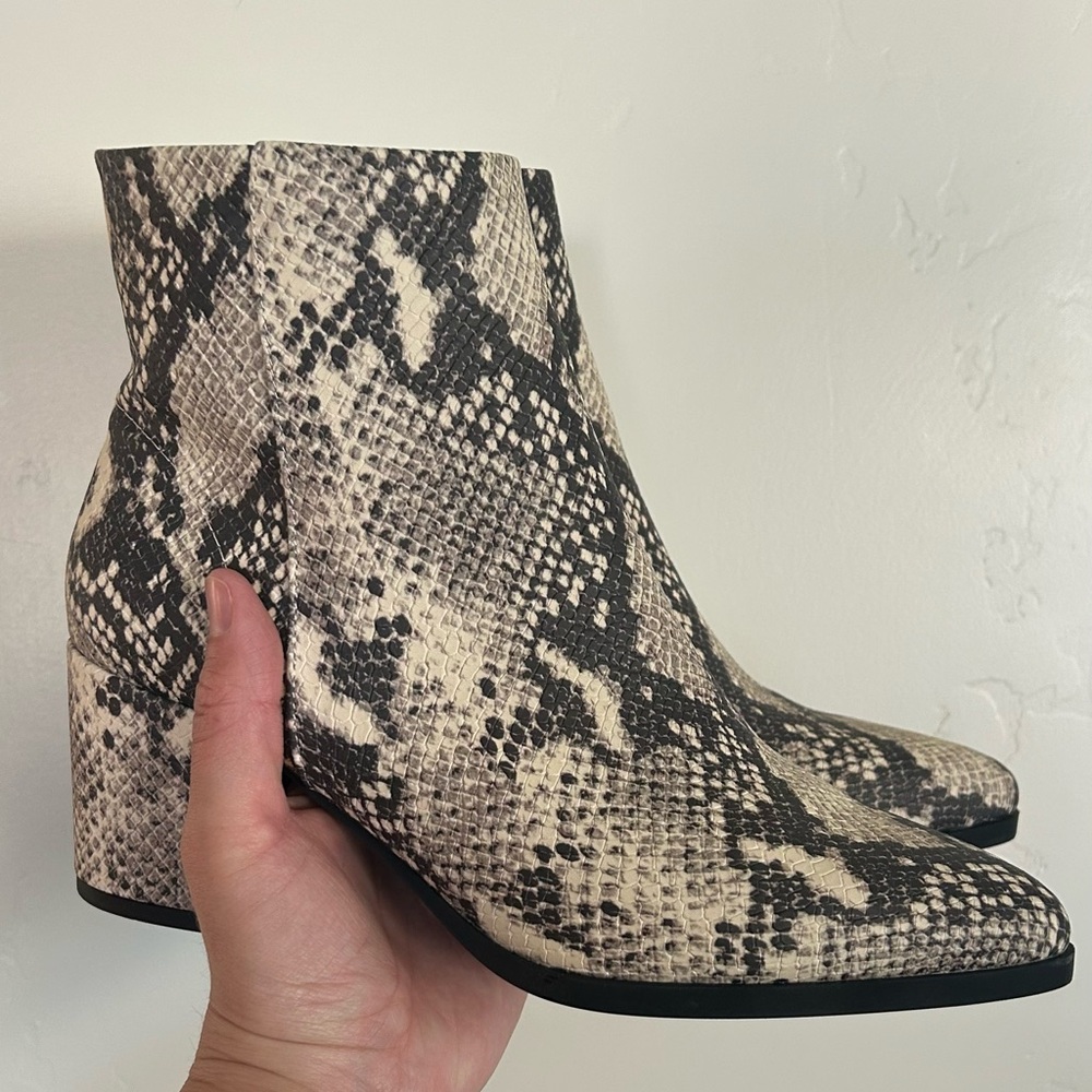 New in box Madden Girl Boots